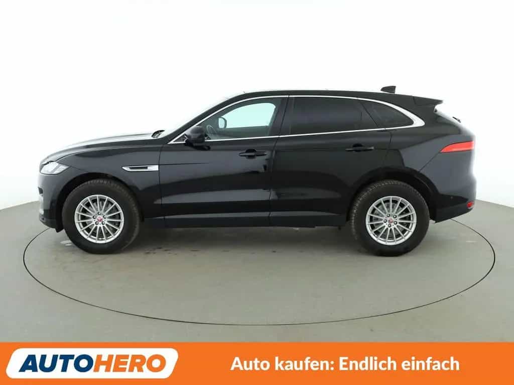 Jaguar F-Pace 20d Prestige AWD Aut.*NAVI*BiXENON*CAM* 06/2017-photo-2