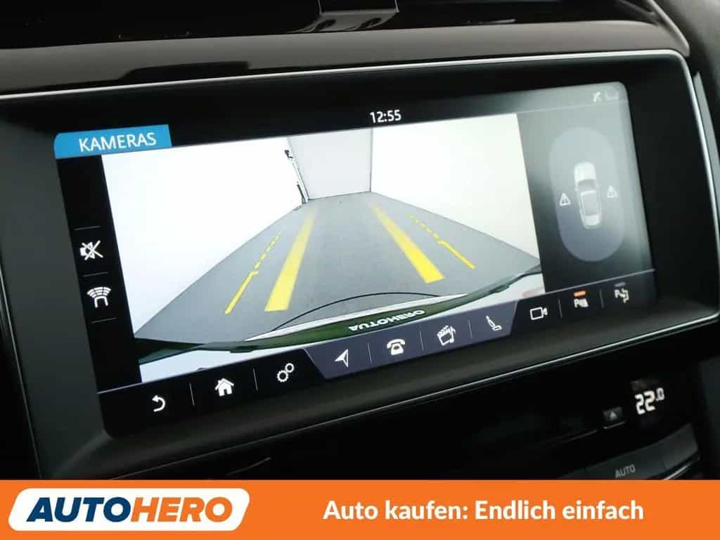 Jaguar F-Pace 20d Prestige AWD Aut.*NAVI*BiXENON*CAM* 06/2017-photo-21