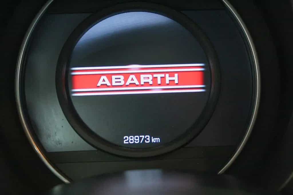 Abarth 595 Automatik PDC Komfort-Paket 1.Hand TÜV neu 03/2023-photo-16