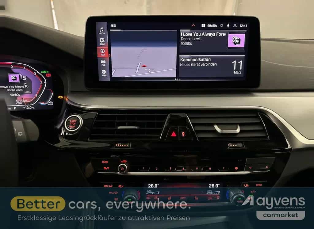 BMW 5 Series 520 520d Touring Aut. 12/2022-photo-10