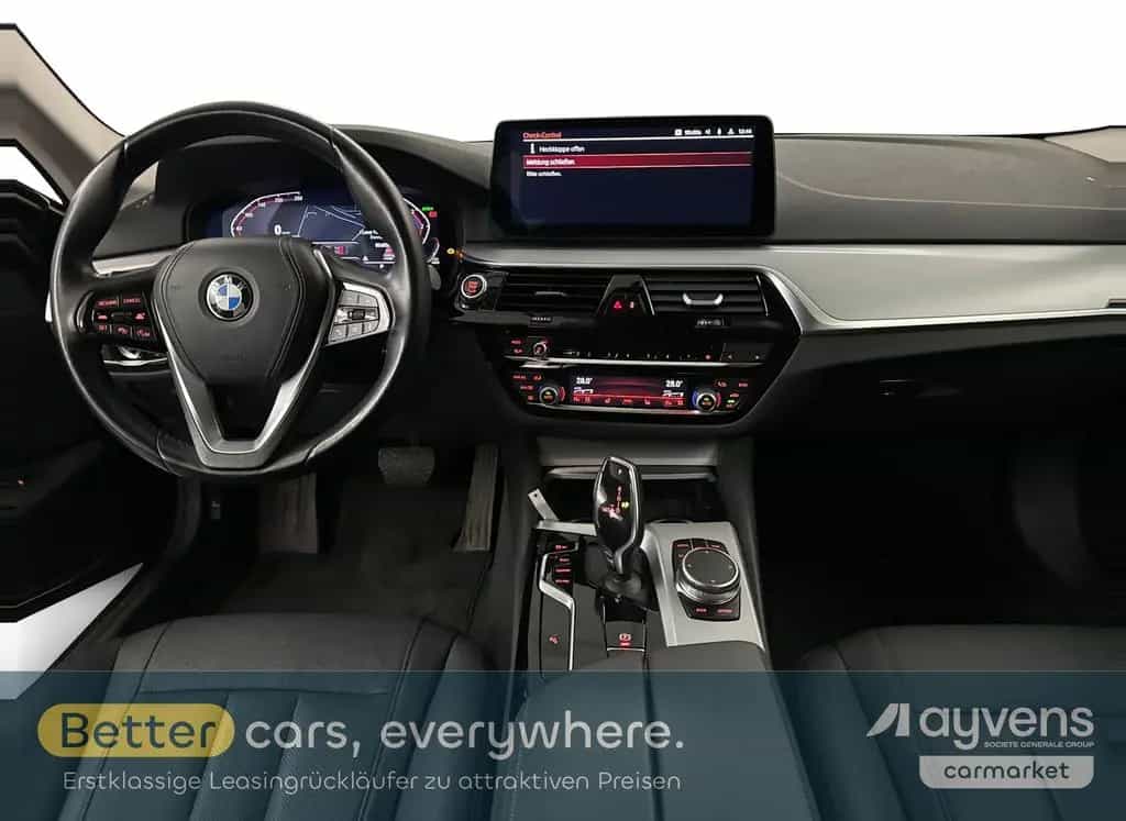 BMW 5 Series 520 520d Touring Aut. 12/2022-photo-6