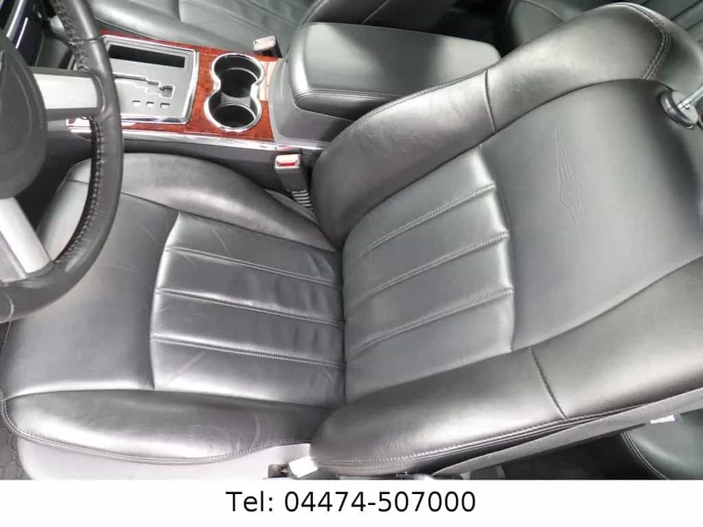 Chrysler 300C "Police Interceptor" Leder ACC Traumzustand 04/2010-photo-5