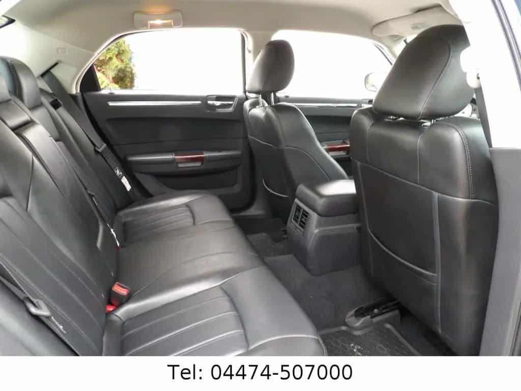 Chrysler 300C "Police Interceptor" Leder ACC Traumzustand 04/2010-photo-6
