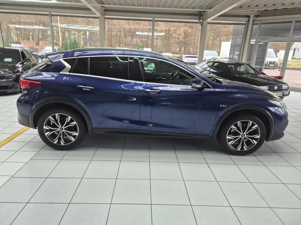 Infiniti QX30 4X4,AHK,PANO,ALU,STANDHZG 11/2016-photo-4