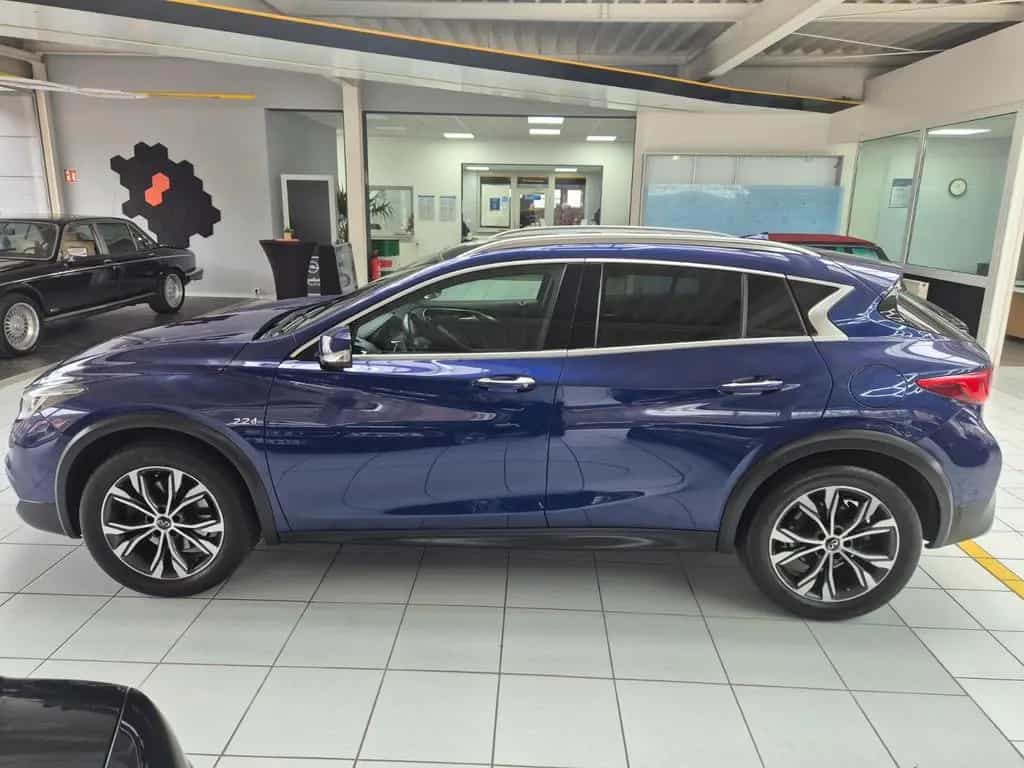Infiniti QX30 4X4,AHK,PANO,ALU,STANDHZG 11/2016-photo-5