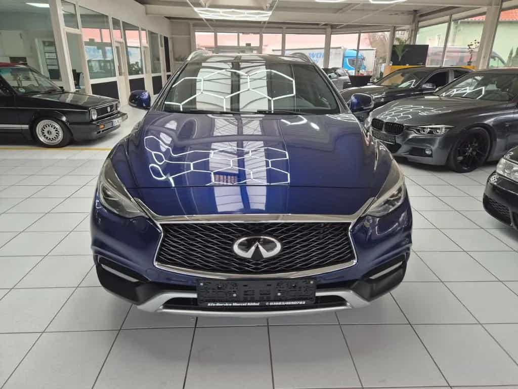 Infiniti QX30 4X4,AHK,PANO,ALU,STANDHZG 11/2016-photo-6