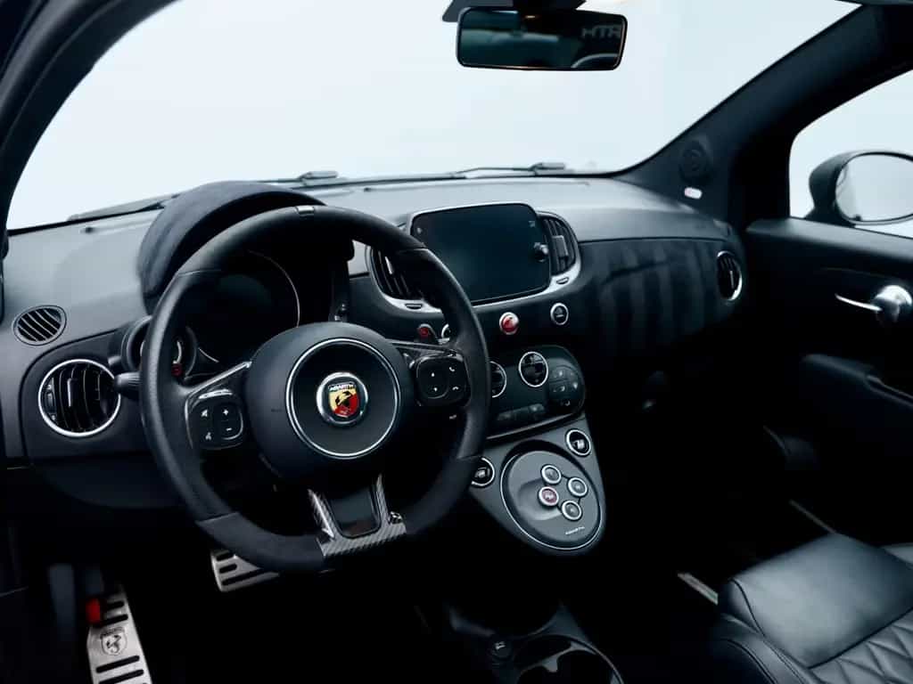 Abarth 695 Turismo 1.4 T-Jet Dualogic 02/2023-photo-14