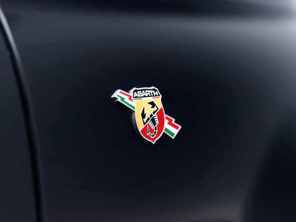 Abarth 695 Turismo 1.4 T-Jet Dualogic 02/2023-photo-27