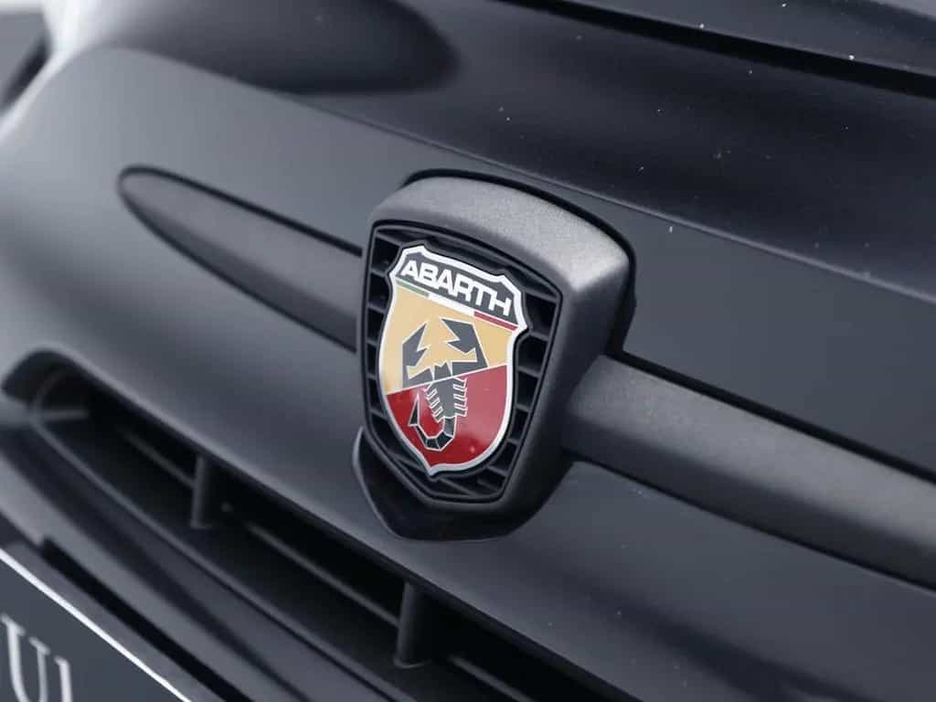 Abarth 695 Turismo 1.4 T-Jet Dualogic 02/2023-photo-29