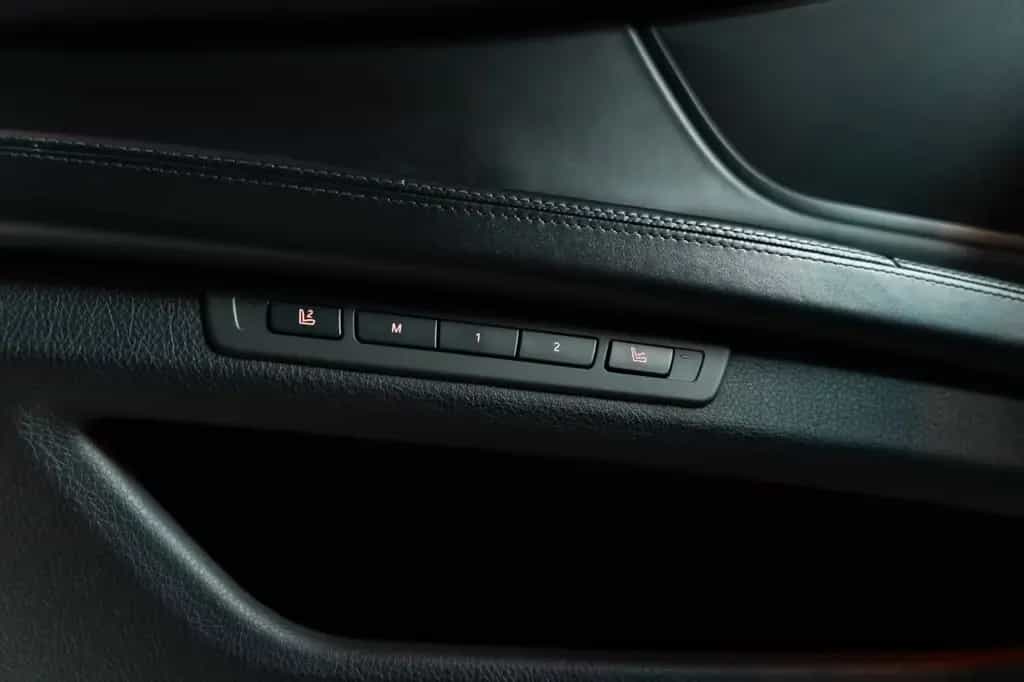 ALPINA B7 /ACC/Night Vision/Massage/HUD/CAM/Full Options 03/2012-photo-10