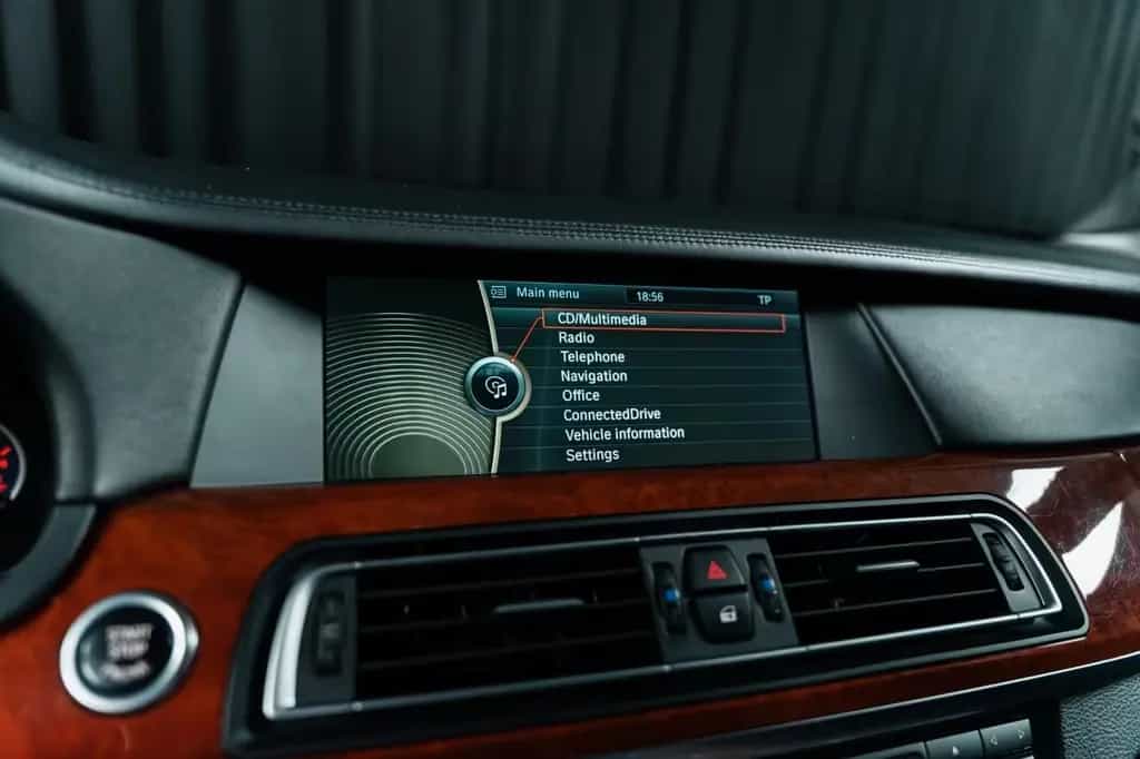 ALPINA B7 /ACC/Night Vision/Massage/HUD/CAM/Full Options 03/2012-photo-18