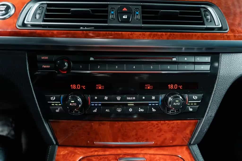 ALPINA B7 /ACC/Night Vision/Massage/HUD/CAM/Full Options 03/2012-photo-20