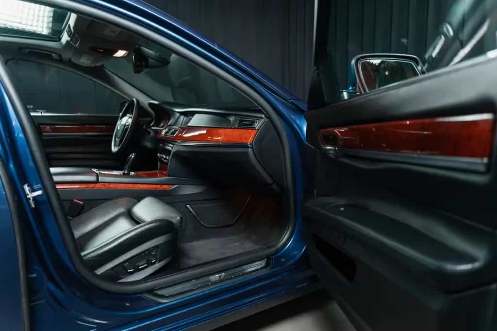 ALPINA B7 /ACC/Night Vision/Massage/HUD/CAM/Full Options 03/2012-photo-24