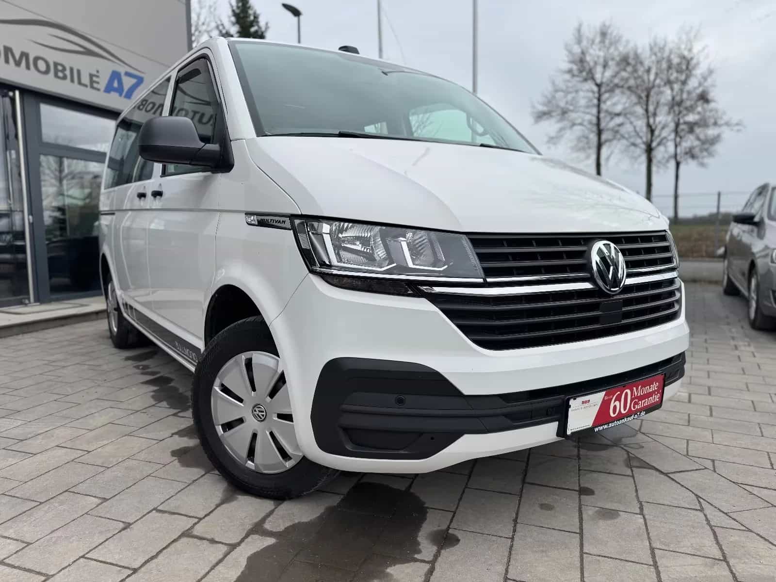 Volkswagen Transporter Multivan 12/2020-photo-0