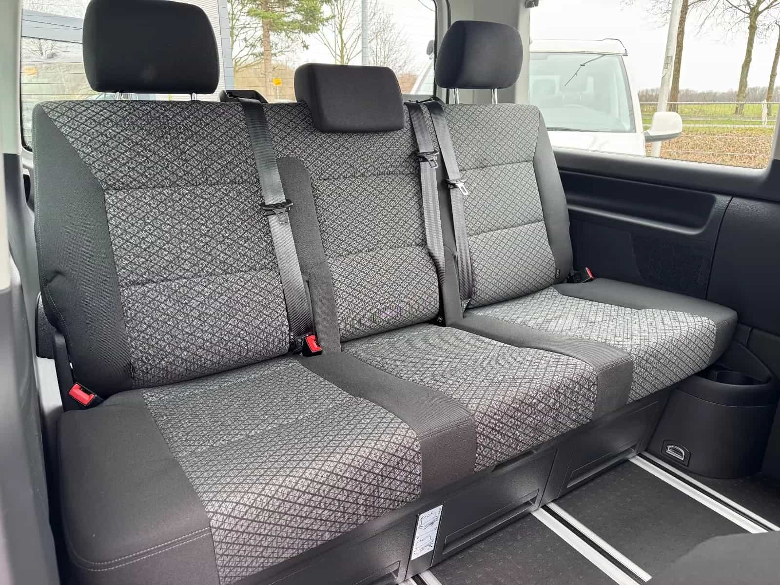 Volkswagen Transporter Multivan 12/2020-photo-18