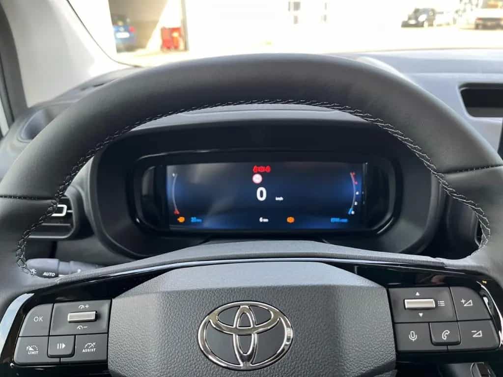 Toyota Proace City Verso L1 Teamplayer 1,2l-Turbo (110 03/2026-photo-14