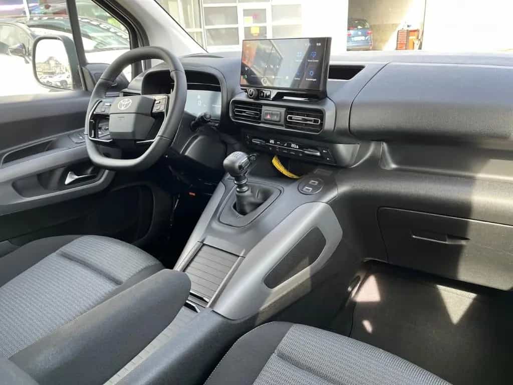 Toyota Proace City Verso L1 Teamplayer 1,2l-Turbo (110 03/2026-photo-19
