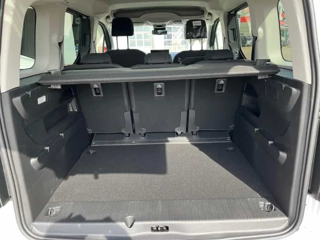 Toyota Proace City Verso L1 Teamplayer 1,2l-Turbo (110 03/2026-photo-8