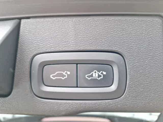 Volvo XC60 Core B4 Diesel AWD *LED*Standheizung* 06/2023-photo-13