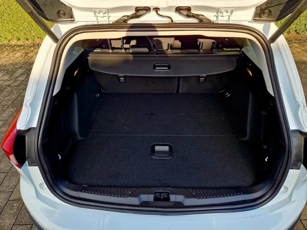 Ford Focus Turnier Active (1.Hand, AHK, LED, Navi) 11/2020-photo-13