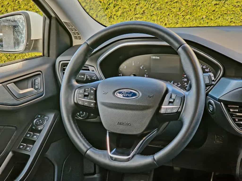 Ford Focus Turnier Active (1.Hand, AHK, LED, Navi) 11/2020-photo-18