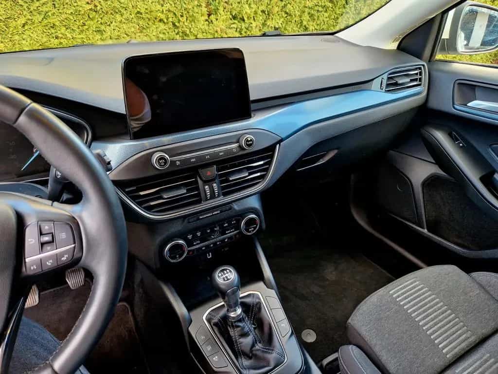 Ford Focus Turnier Active (1.Hand, AHK, LED, Navi) 11/2020-photo-26