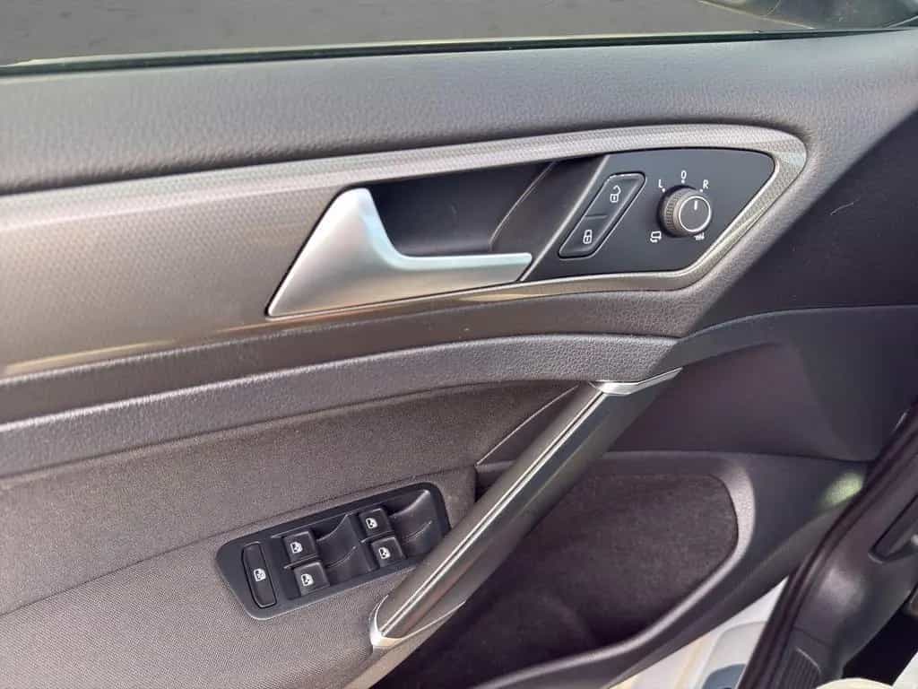 Volkswagen Golf 1.5 TSI DSG ACT Join Navi*LED*PDC*SHZ*ACC 12/2018-photo-11
