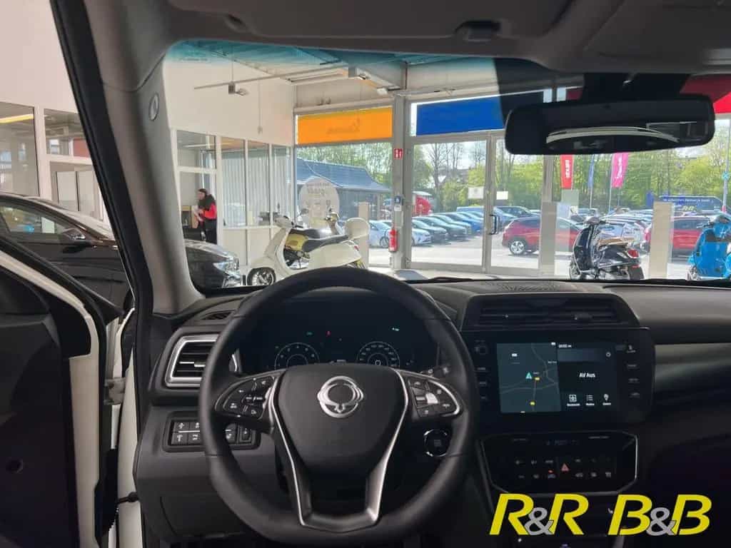 KGM Tivoli Nomad+ 1.5 GDI NAVI+CARPLAY+DAB+BT+KLIMA+ null-photo-11