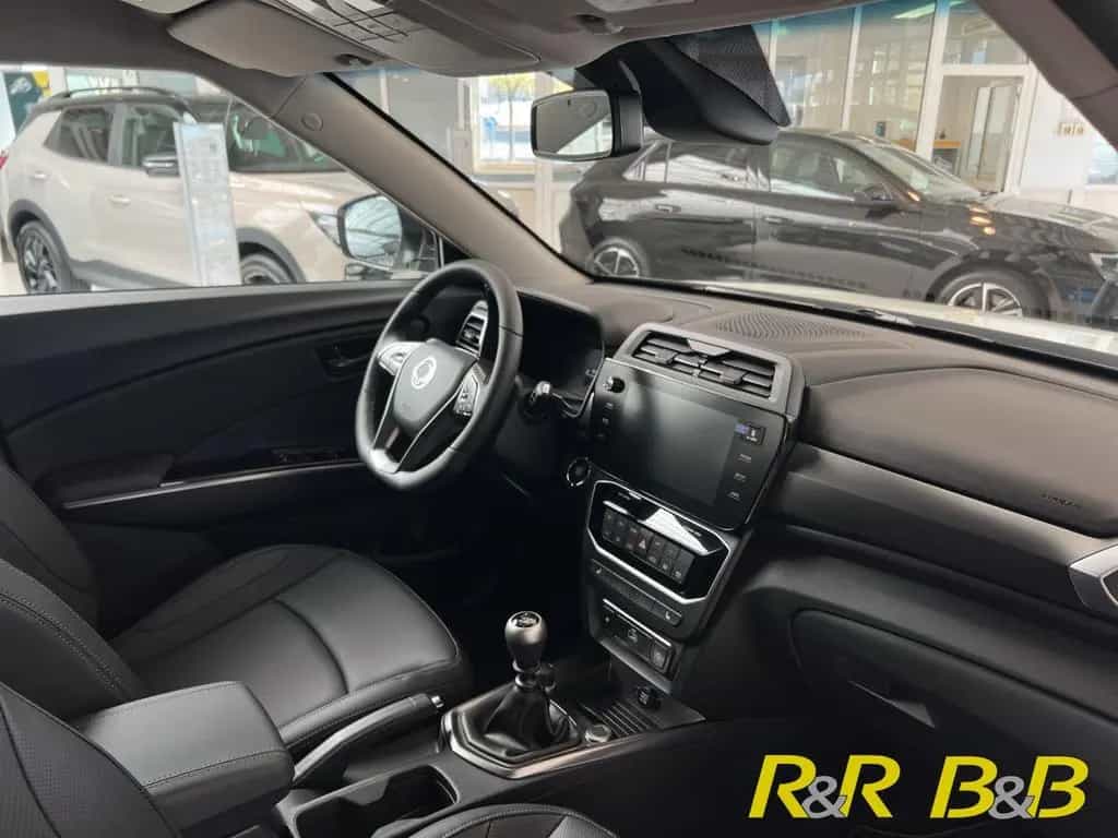 KGM Tivoli Nomad+ 1.5 GDI NAVI+CARPLAY+DAB+BT+KLIMA+ null-photo-12