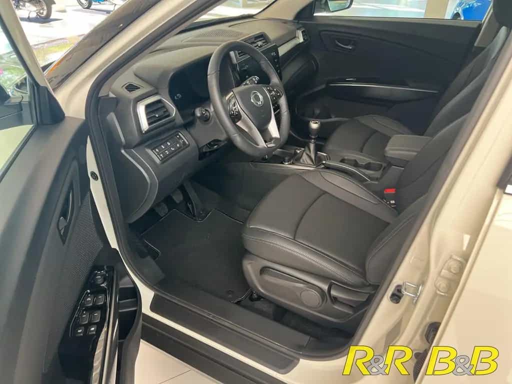 KGM Tivoli Nomad+ 1.5 GDI NAVI+CARPLAY+DAB+BT+KLIMA+ null-photo-6