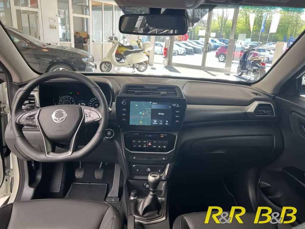 KGM Tivoli Nomad+ 1.5 GDI NAVI+CARPLAY+DAB+BT+KLIMA+ null-photo-9