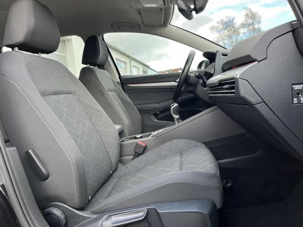 Volkswagen Golf Variant 2.0 TDI Life 138€ m.20% Anz. Navi T 11/2022-photo-12