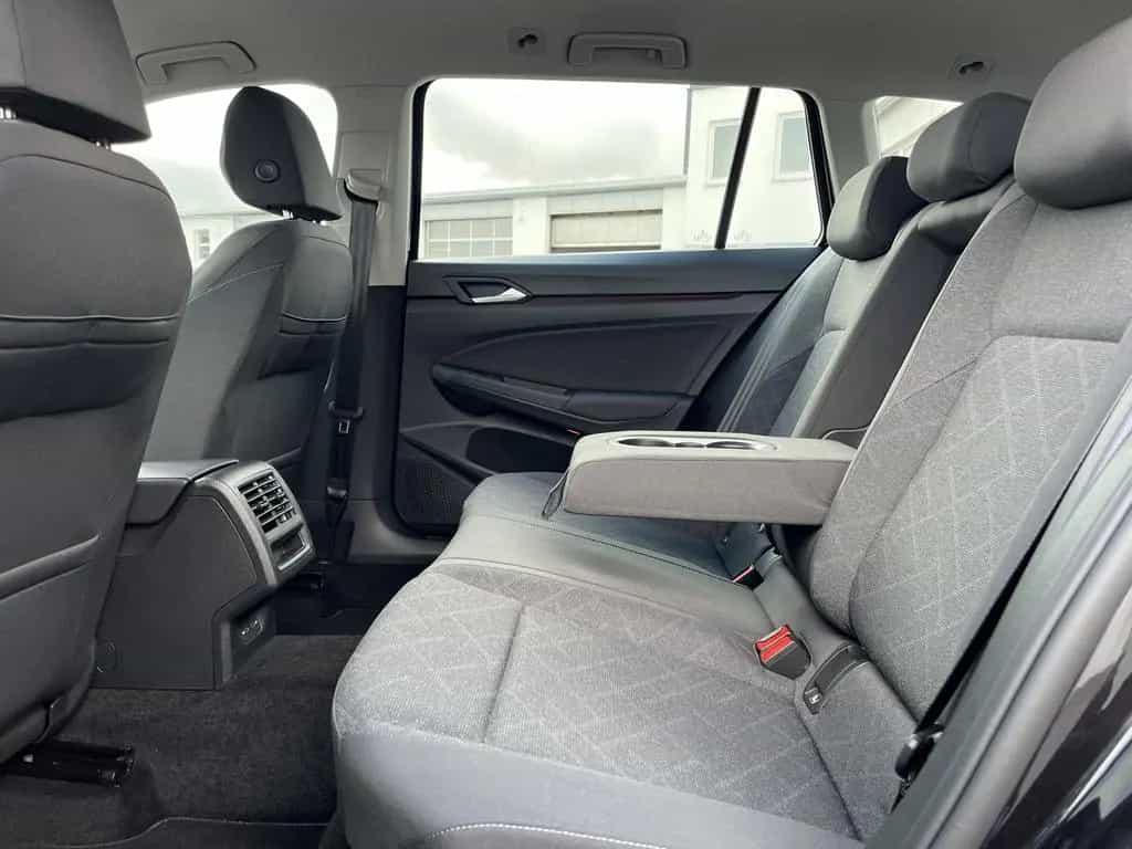 Volkswagen Golf Variant 2.0 TDI Life 138€ m.20% Anz. Navi T 11/2022-photo-14