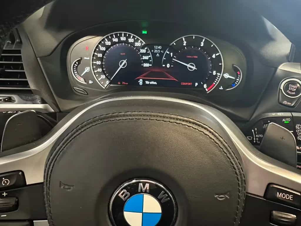 BMW xDrive 30 d M Sport, Panorama, M-Paket, AHK 08/2018-photo-7