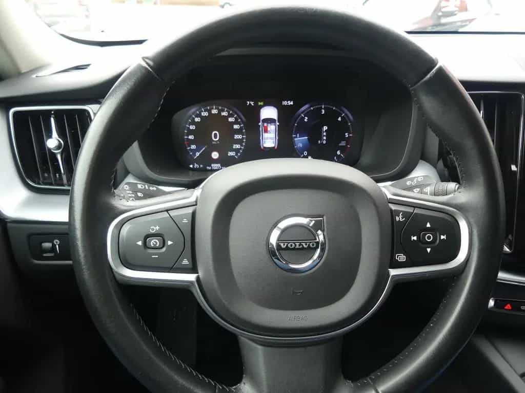 Volvo XC60 Momentum Pro 2WD Leder*Navi*SHZ 06/2019-photo-15