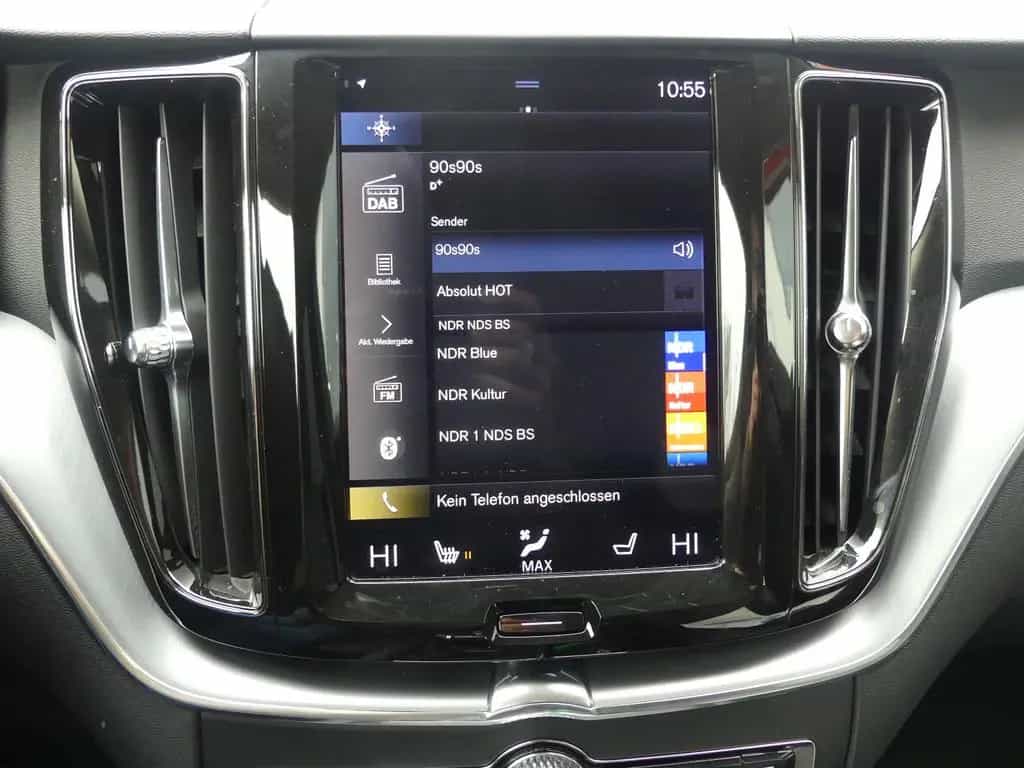 Volvo XC60 Momentum Pro 2WD Leder*Navi*SHZ 06/2019-photo-20