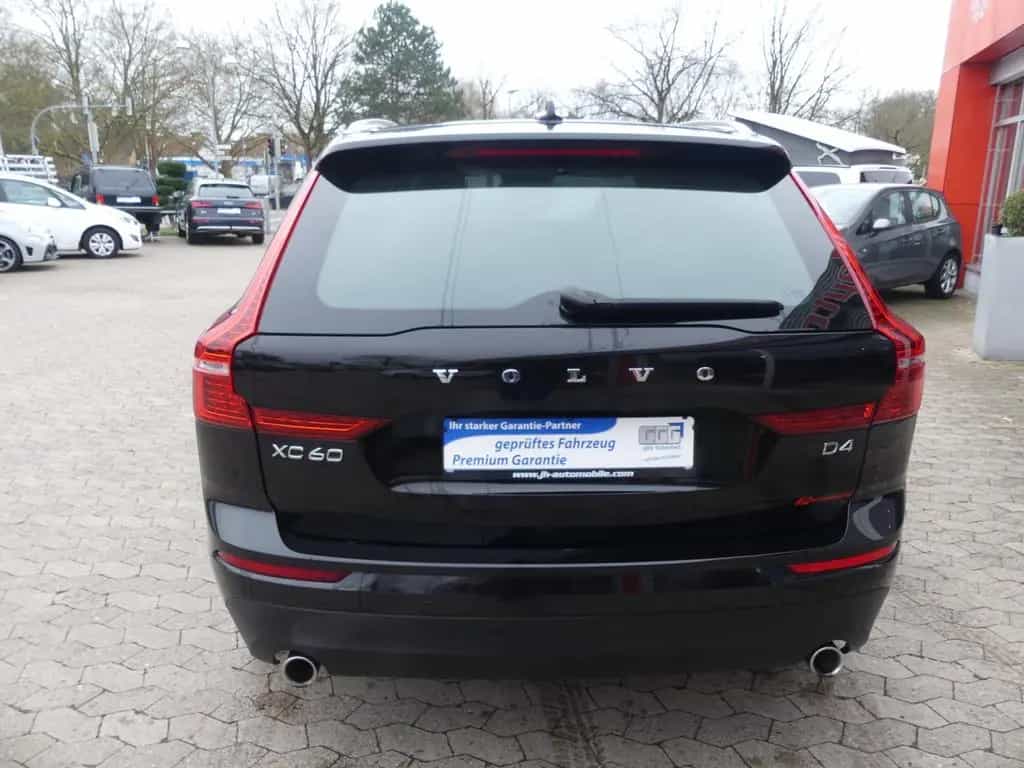 Volvo XC60 Momentum Pro 2WD Leder*Navi*SHZ 06/2019-photo-4