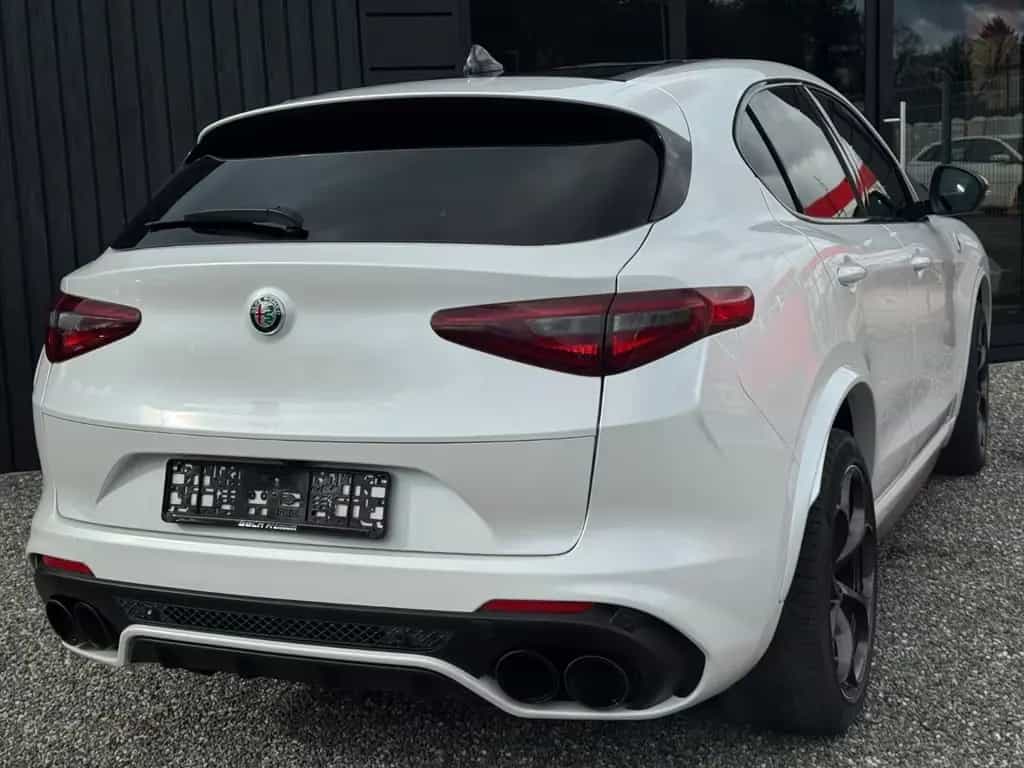 Alfa Romeo Stelvio 2.9 V6 Quadrifoglio Q4*Keramik*Panorama* 04/2018-photo-12