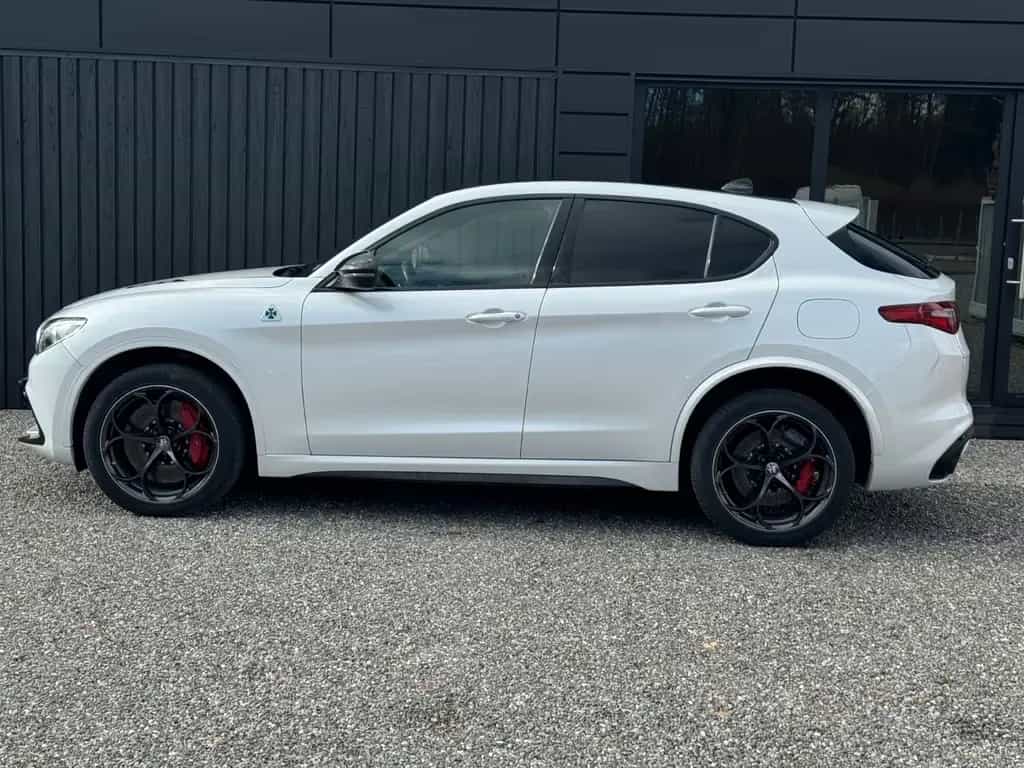Alfa Romeo Stelvio 2.9 V6 Quadrifoglio Q4*Keramik*Panorama* 04/2018-photo-13
