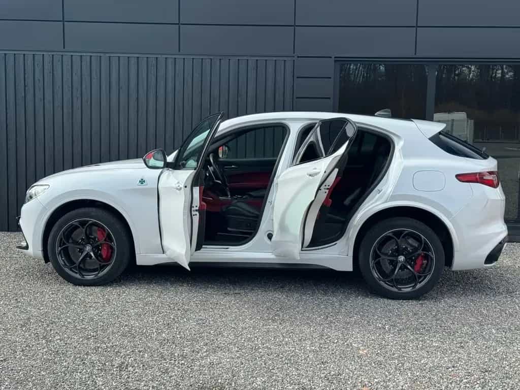 Alfa Romeo Stelvio 2.9 V6 Quadrifoglio Q4*Keramik*Panorama* 04/2018-photo-15