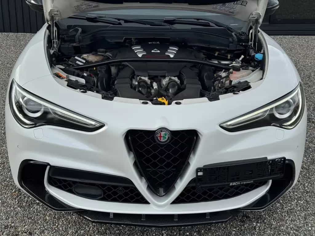 Alfa Romeo Stelvio 2.9 V6 Quadrifoglio Q4*Keramik*Panorama* 04/2018-photo-18