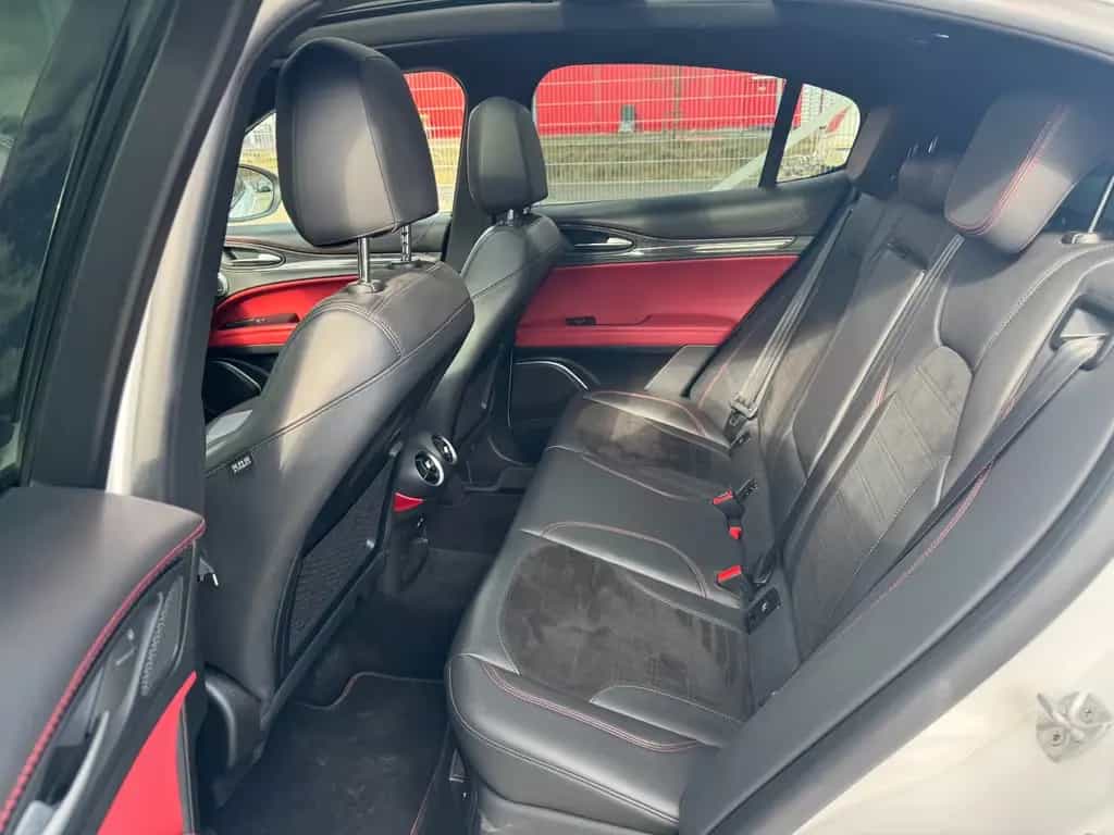 Alfa Romeo Stelvio 2.9 V6 Quadrifoglio Q4*Keramik*Panorama* 04/2018-photo-21