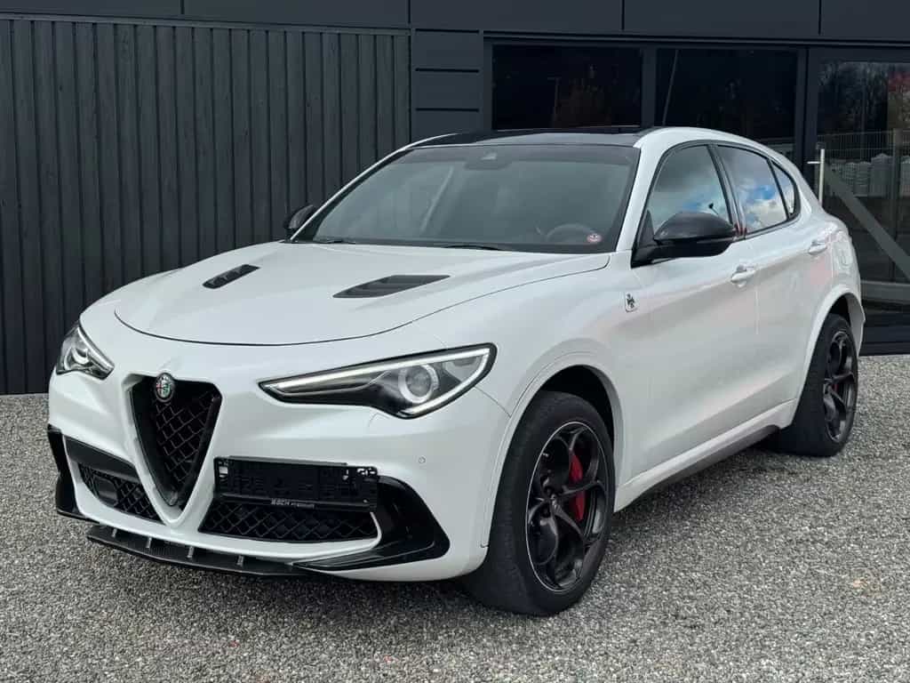 Alfa Romeo Stelvio 2.9 V6 Quadrifoglio Q4*Keramik*Panorama* 04/2018-photo-3