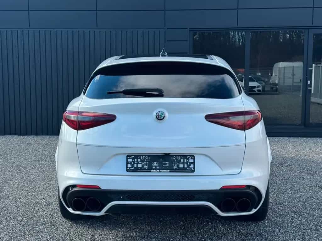 Alfa Romeo Stelvio 2.9 V6 Quadrifoglio Q4*Keramik*Panorama* 04/2018-photo-8