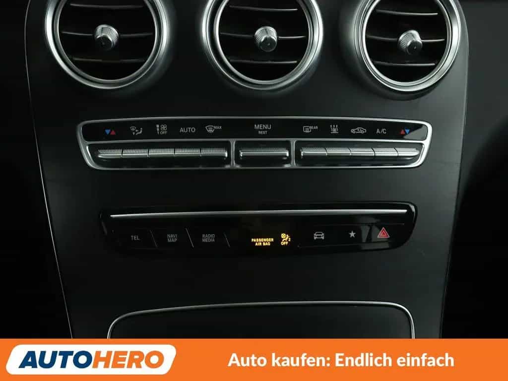 Mercedes-Benz GLC-Class 200 4Matic AMG Line Aut.*LED*NAVI*ACC*CAM* 09/2020-photo-22