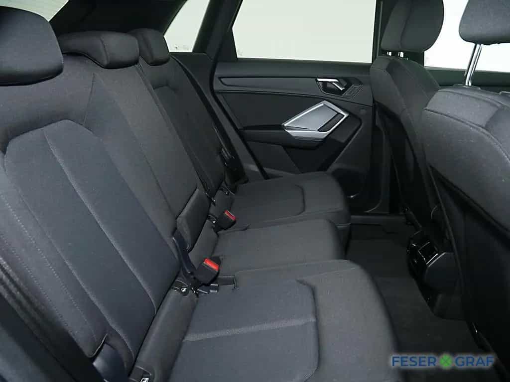 Audi Q3 35 TFSI S line LED/ACC/R-Kamera/Navi/V-Cockp. 02/2024-photo-4