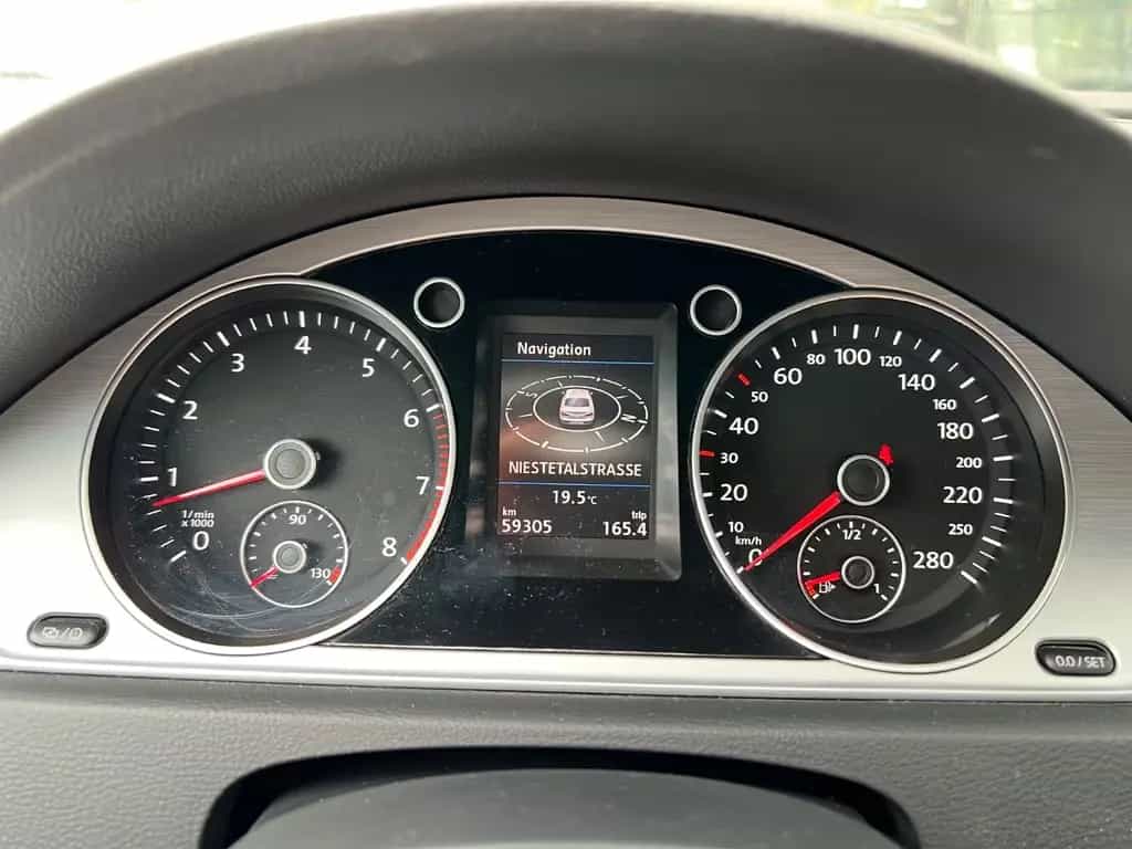 Volkswagen CC 3.6 V6 DSG 4MOTION R-Line Kam Navi Bi-Xenon 03/2015-photo-13