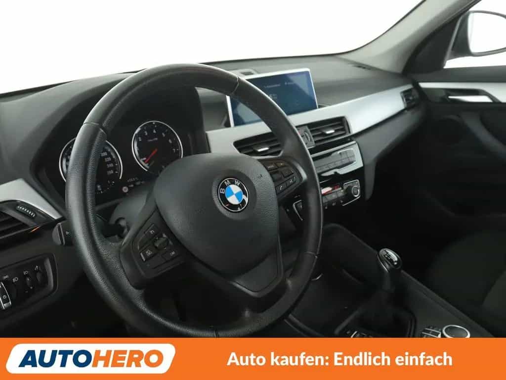 BMW X1 sDrive 18i Advantage*NAVI*TEMPO*PDC*SHZ*KLIMA 12/2019-photo-10