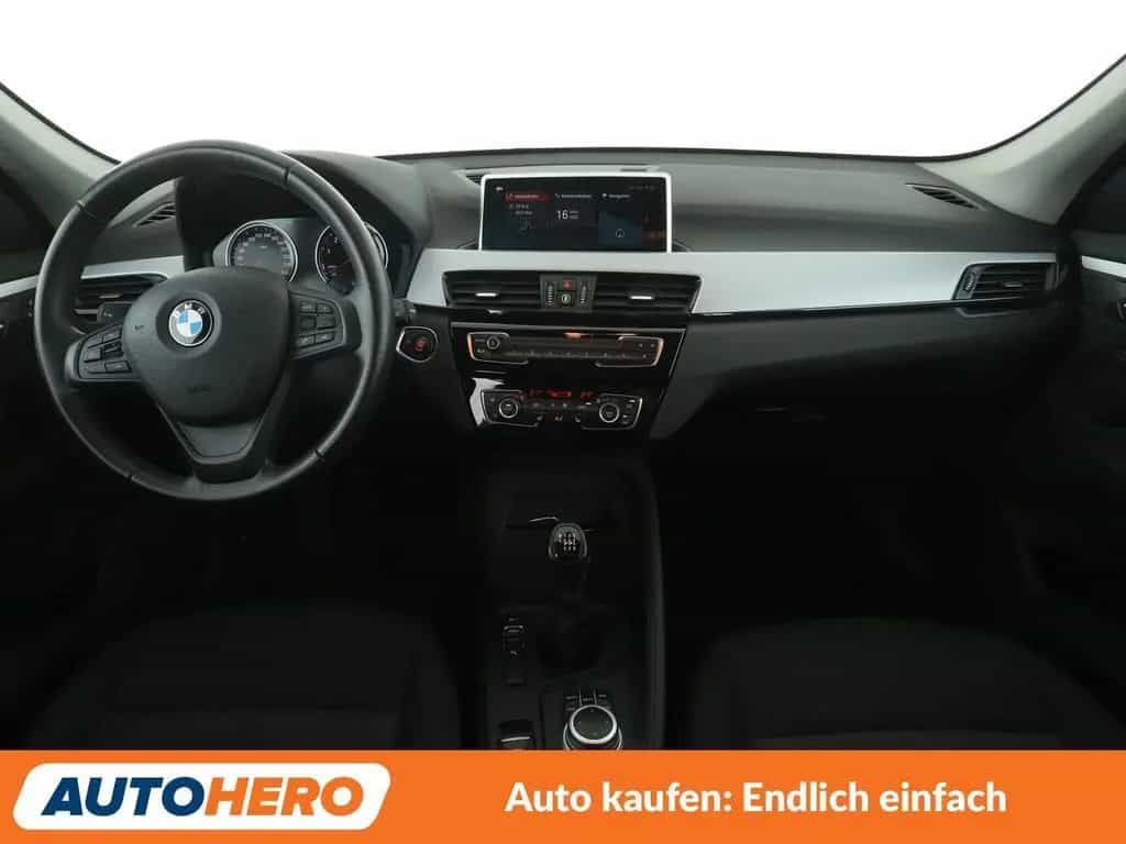 BMW X1 sDrive 18i Advantage*NAVI*TEMPO*PDC*SHZ*KLIMA 12/2019-photo-11