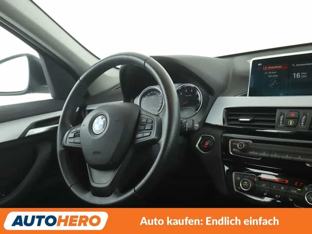 BMW X1 sDrive 18i Advantage*NAVI*TEMPO*PDC*SHZ*KLIMA 12/2019-photo-12